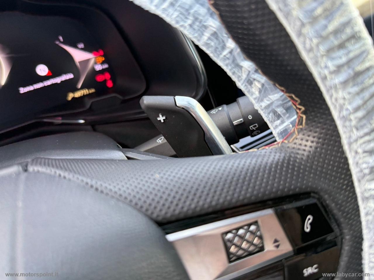 DS AUTOMOBILES DS 7 BlueHDi 130 aut. Opera PERFORMANCE LINE SOLO 49.000 KM