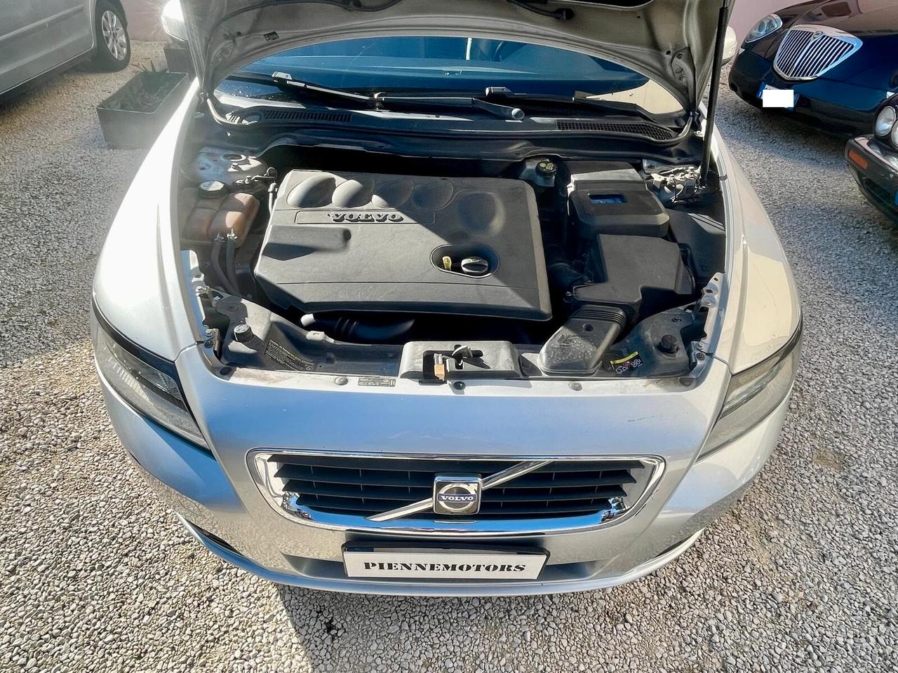 Volvo V50 2.0 D Momentum RESTYLING CINGHIA SOSTITUITA