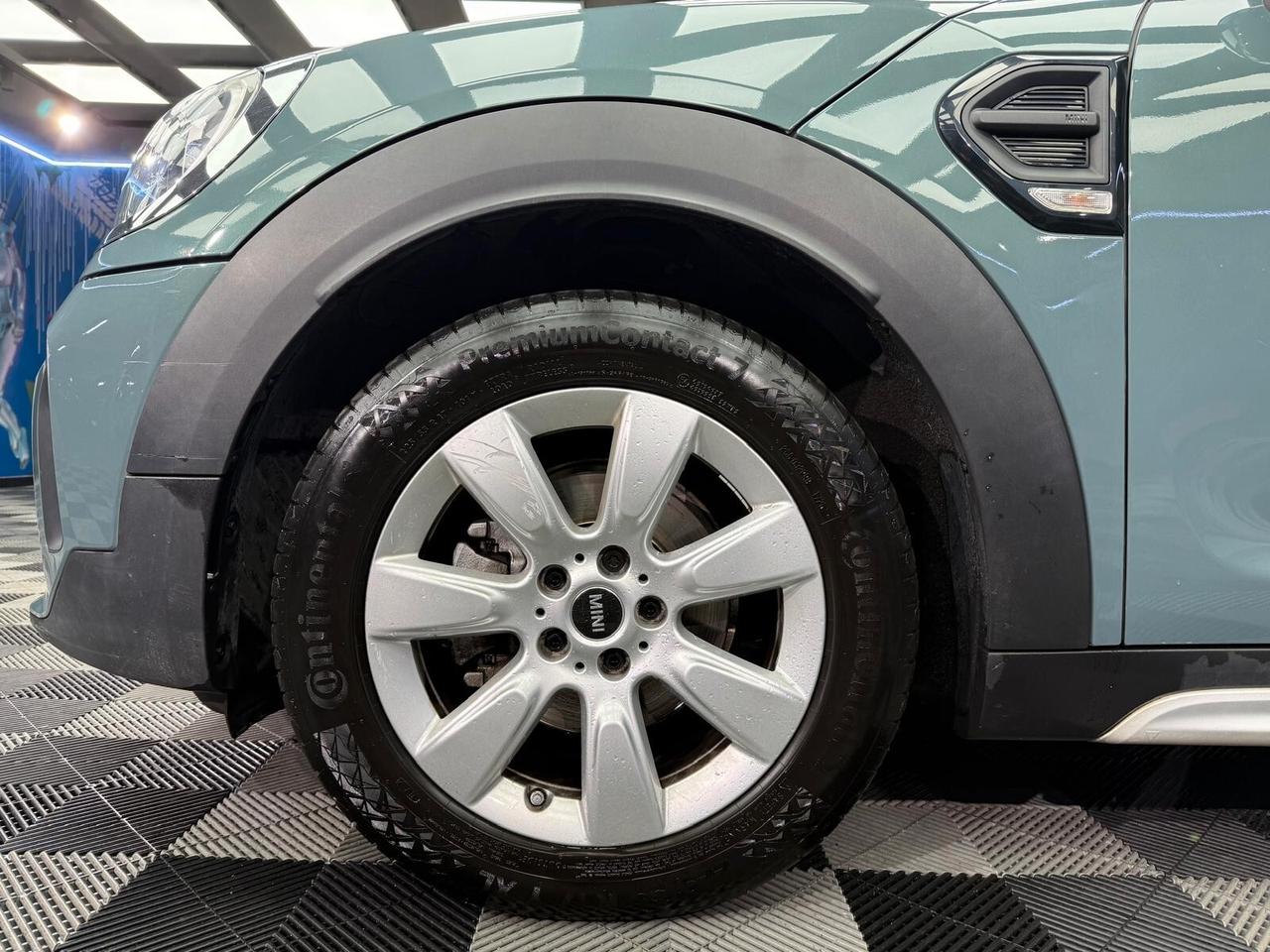 Mini Cooper Countryman 1.5 One D JCW (544)