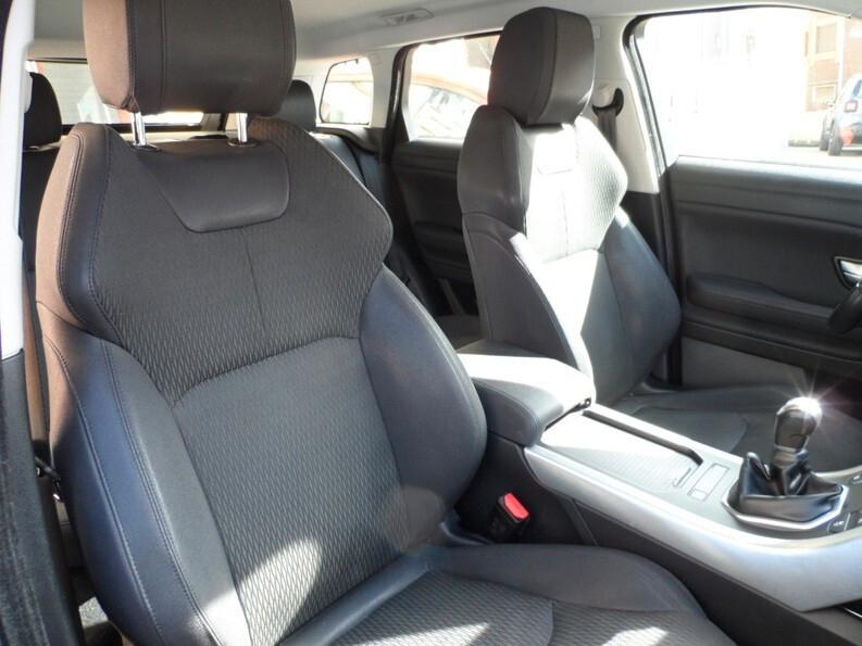 Range Rover Evoque 2.0 TD4 150 CV 4x4 Pure