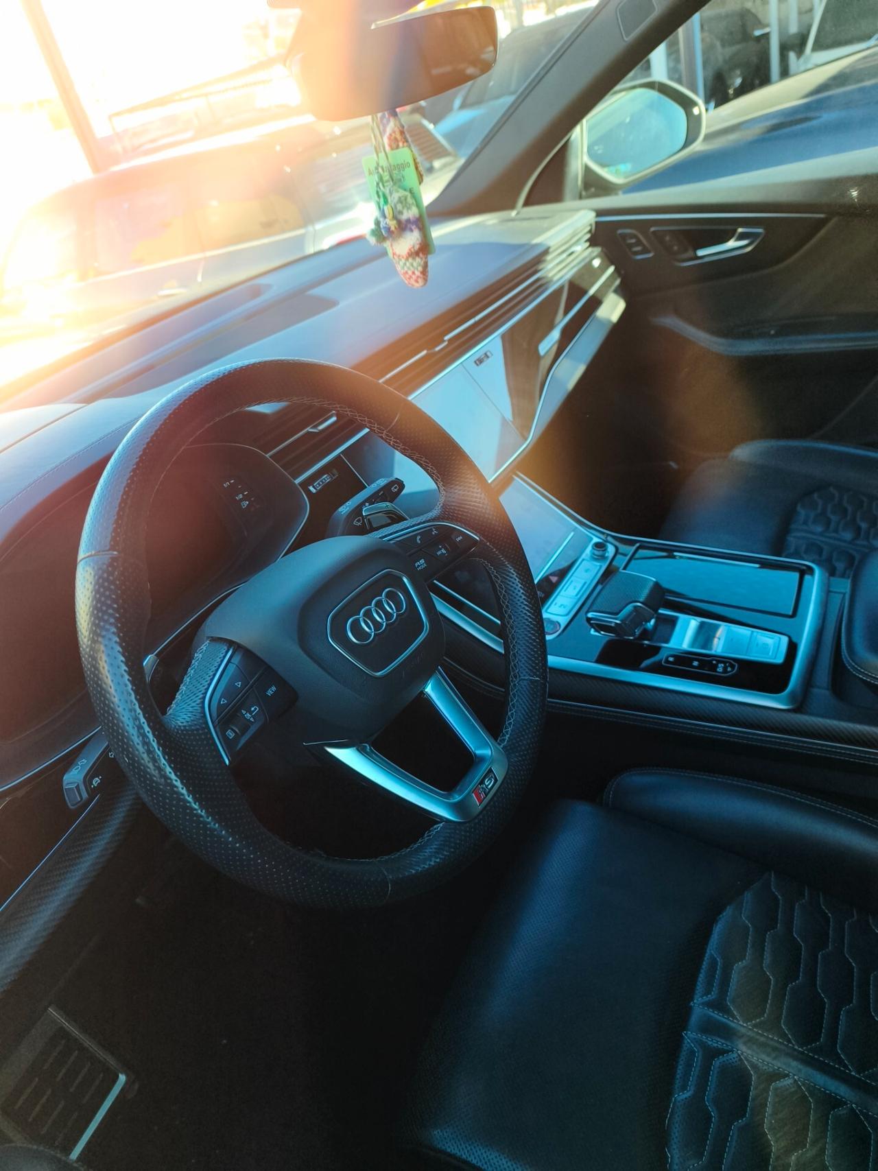 Audi Q8 RS Q8 TFSI V8 quattro tiptronic ceramic tetto Matrix