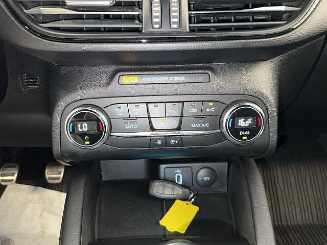Ford Focus 1.5 EcoBoost 150 CV 5p. ST-Line