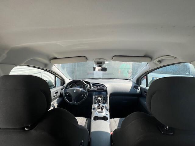 Peugeot 3008 1.6 VTi 120CV Active