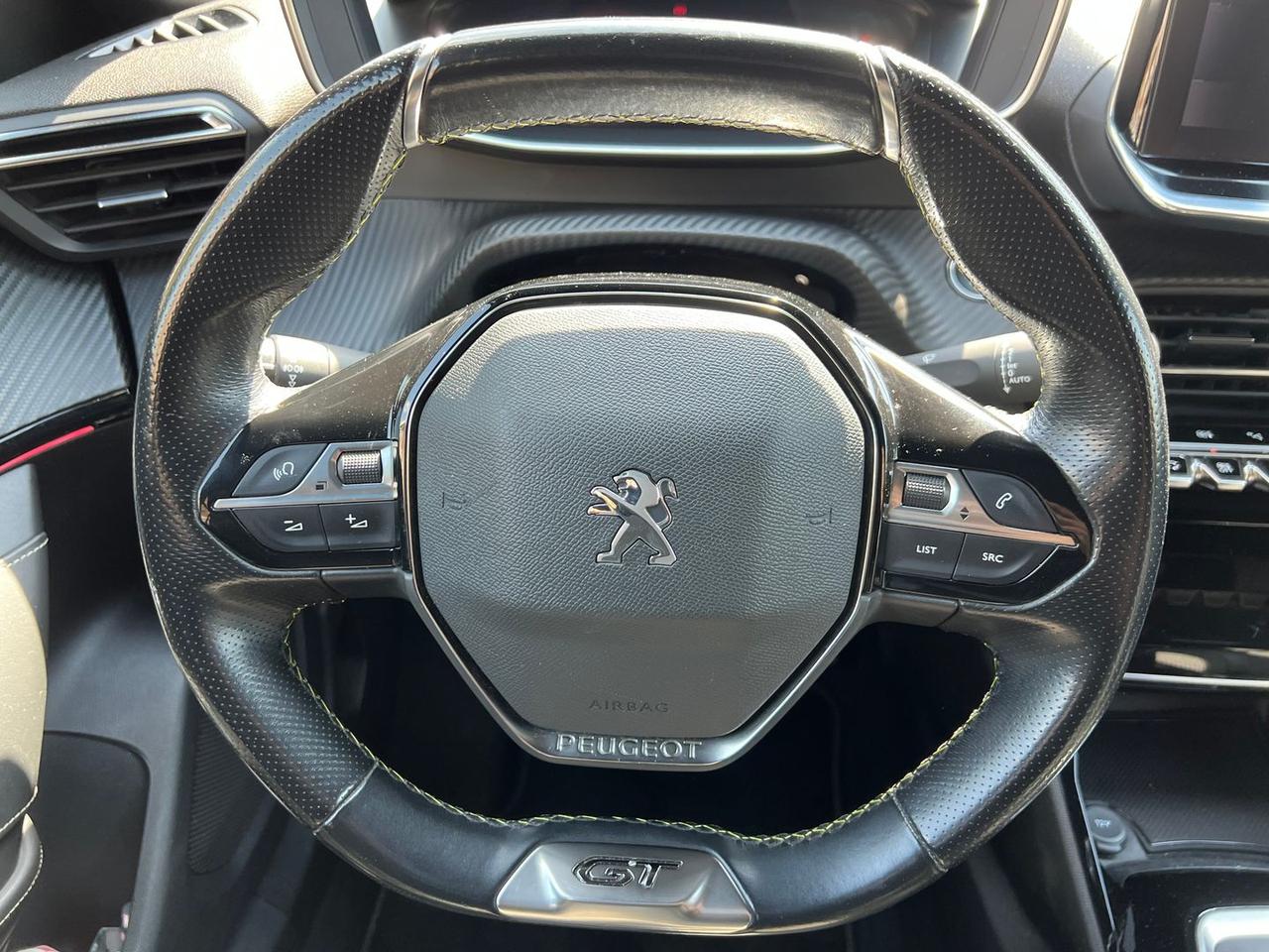 Peugeot 2008 PureTech 130 GT #50089