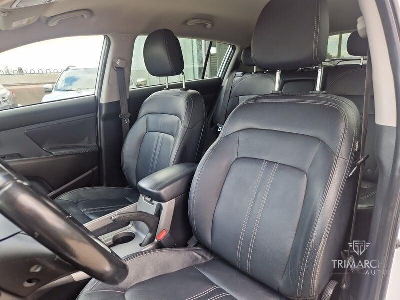 Kia Sportage 1.7 CRDi 115 CV con Stop & Go 2WD High Tech