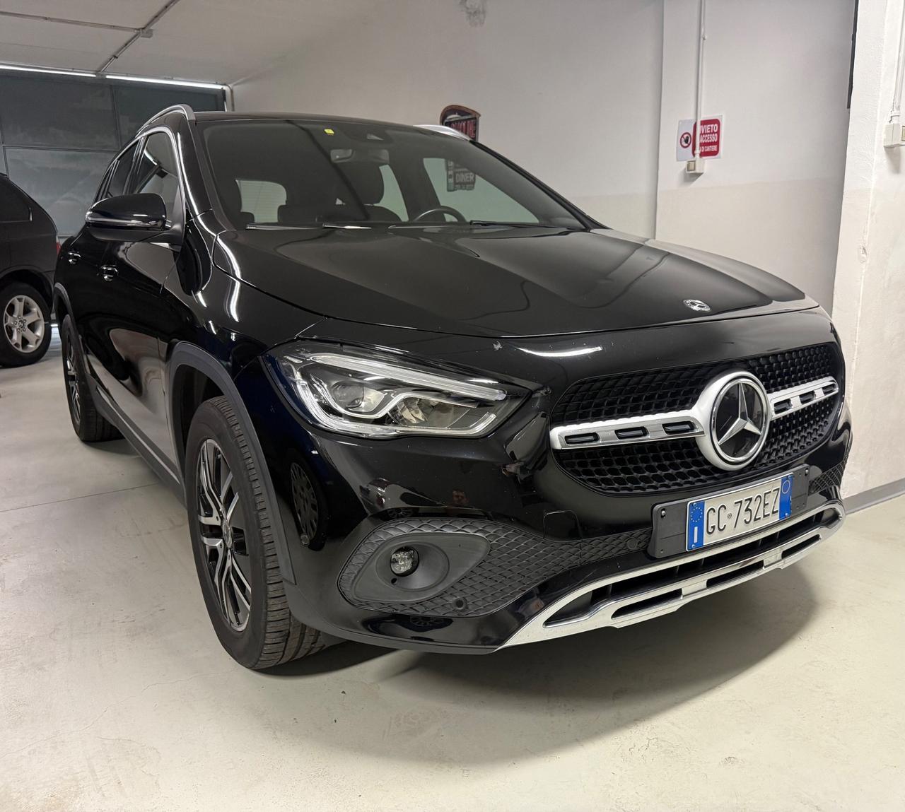Mercedes-benz GLA 200 Automatic Executive