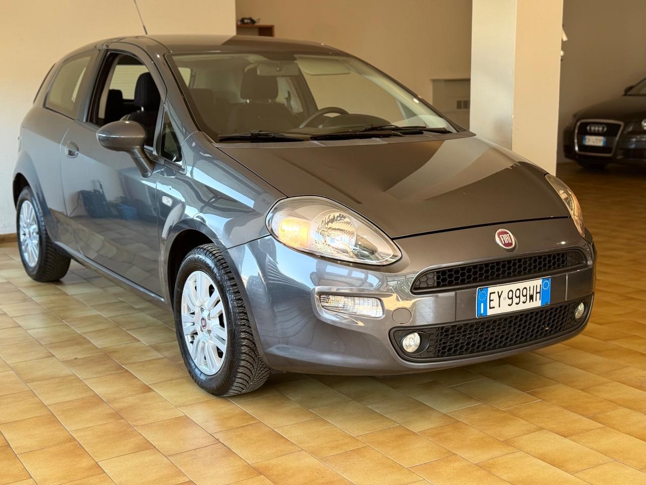 Fiat Punto 1.3 MJT II 75 CV 3 porte Street