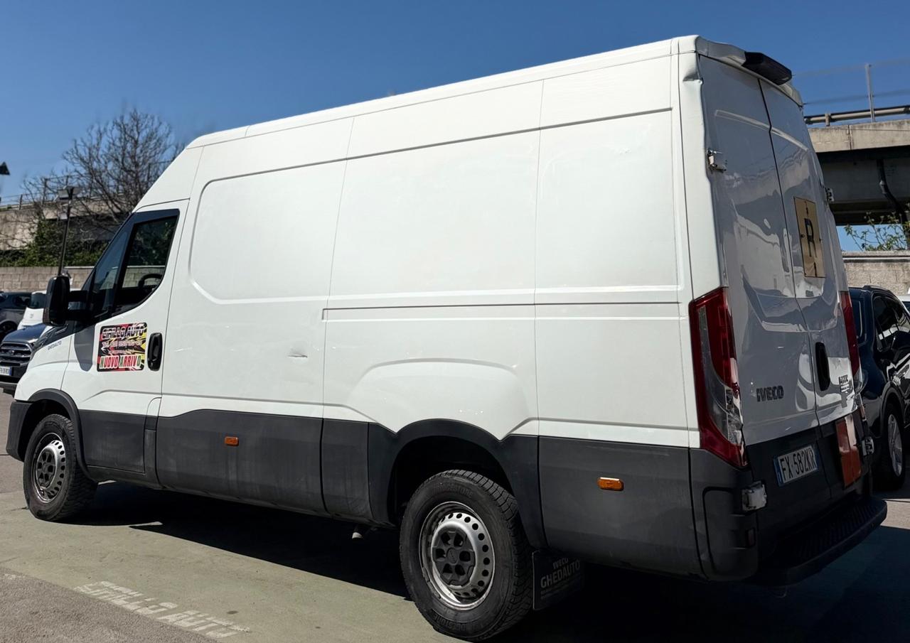 Iveco Daily 35S14 2.3 Diesel Automatico 136 Cv