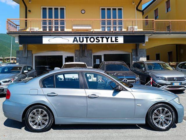 BMW 318 i cat BERLINA E90