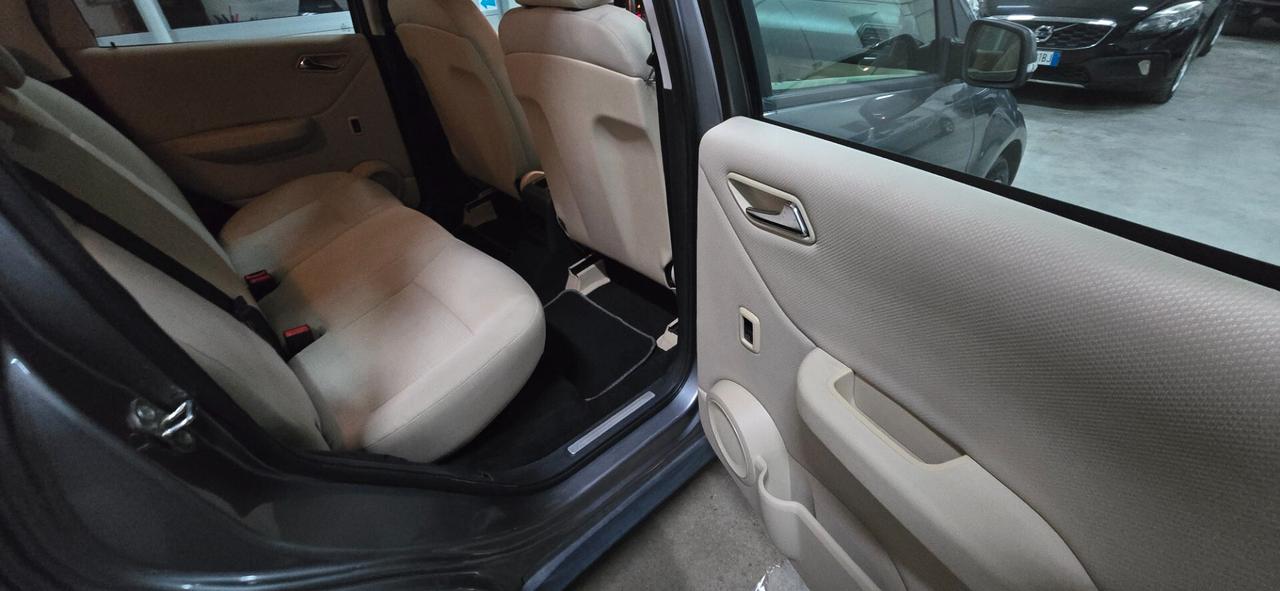 Mercedes-benz A 150 160 BlueEFFICIENCY Elegance