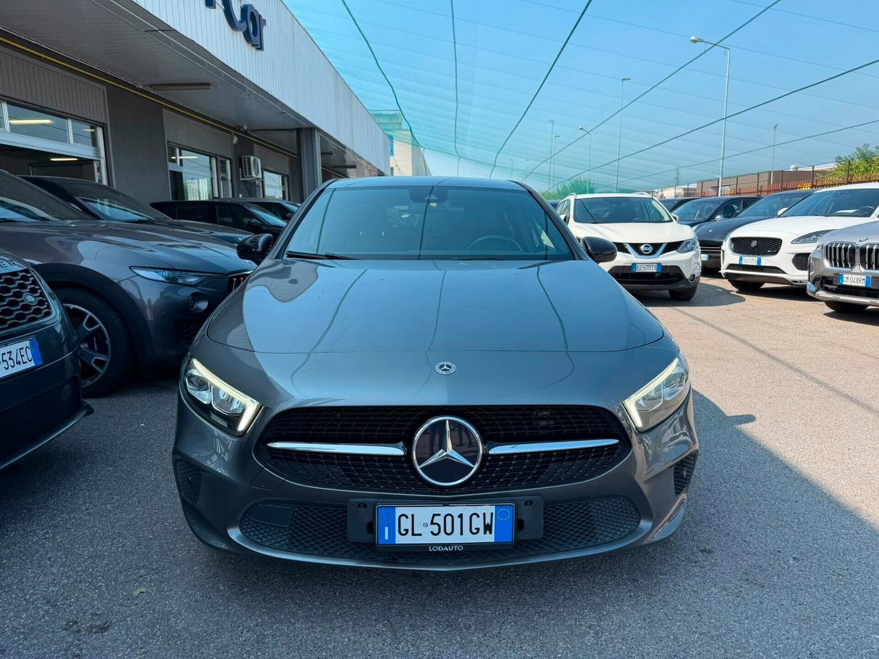 Mercedes-Benz A 180 d Sport Night edition auto