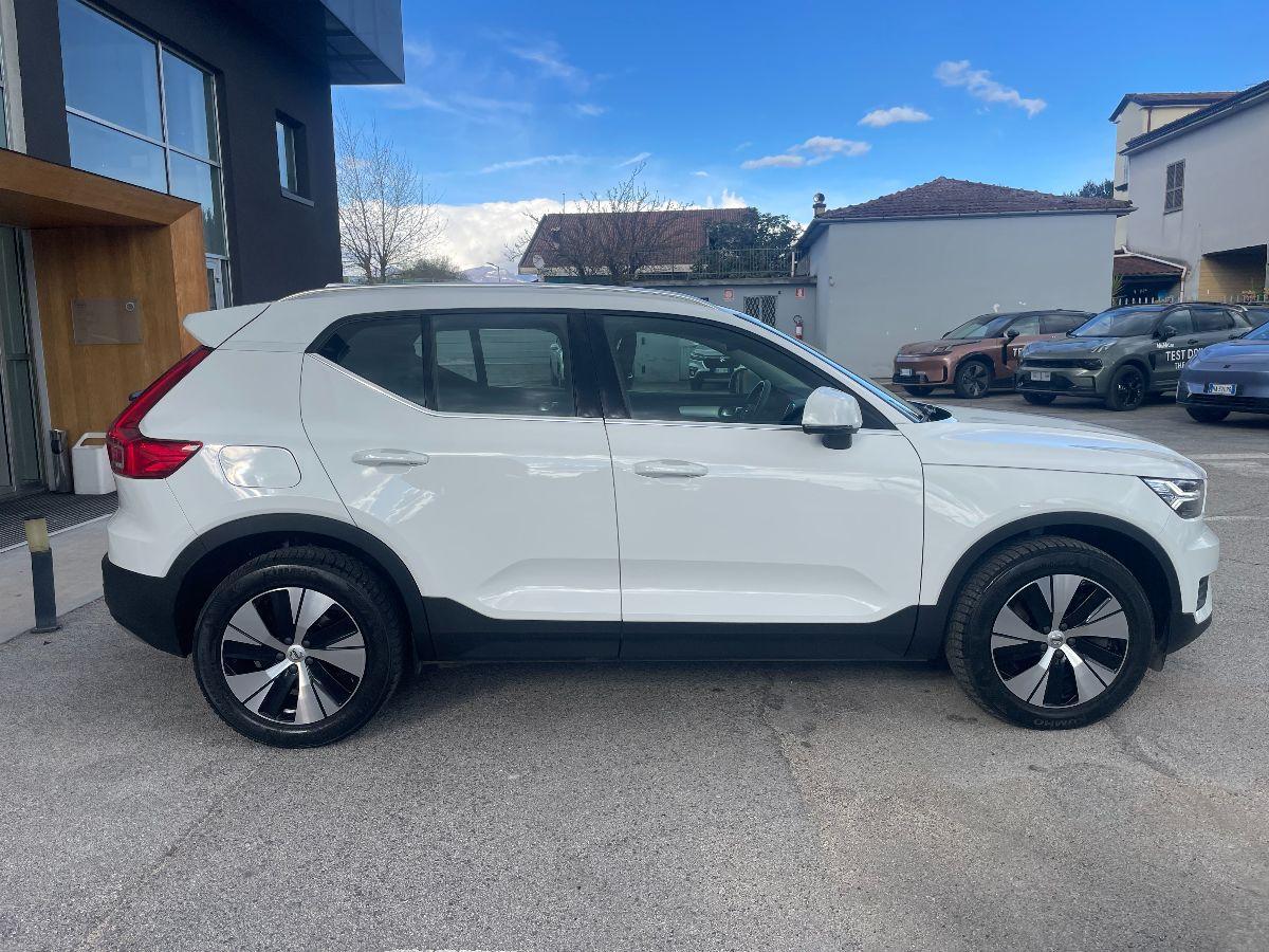 VOLVO - XC40 - T4 Recharge Plug-in Hyb. Inscr.Exp.
