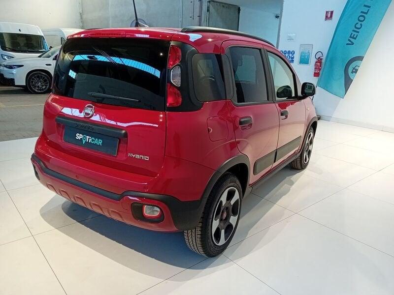 FIAT Panda 1.0 FireFly S&S Hybrid City Cross