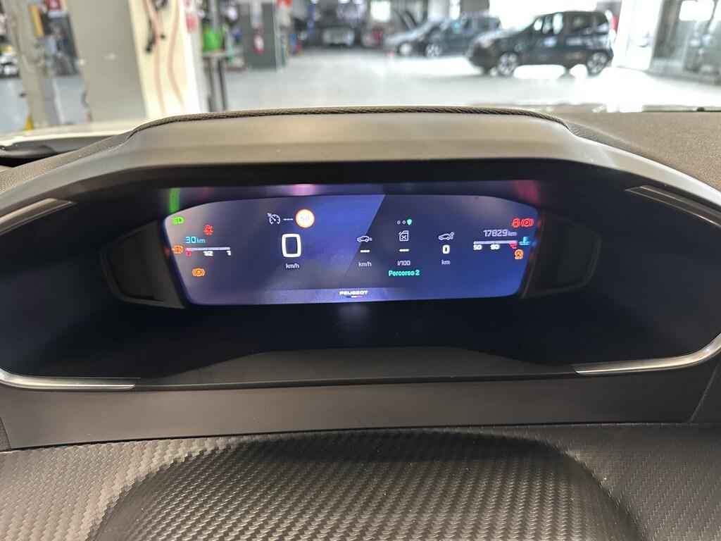 Peugeot 2008 1.2 PureTech Allure