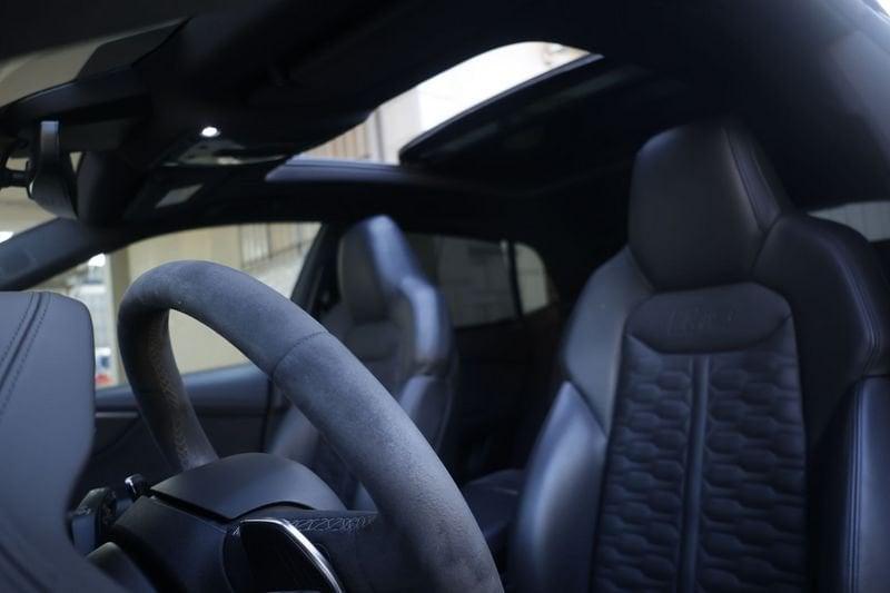 Audi Q8 Audi Q8 RS TFSI V8 quattro tiptronic IVA Unicoproprietario