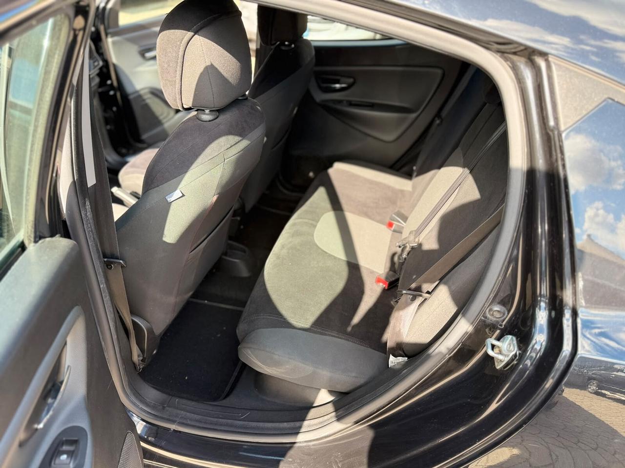 Lancia Ypsilon 1.3 MJT 16V 95 CV 5 porte S&S Platinum