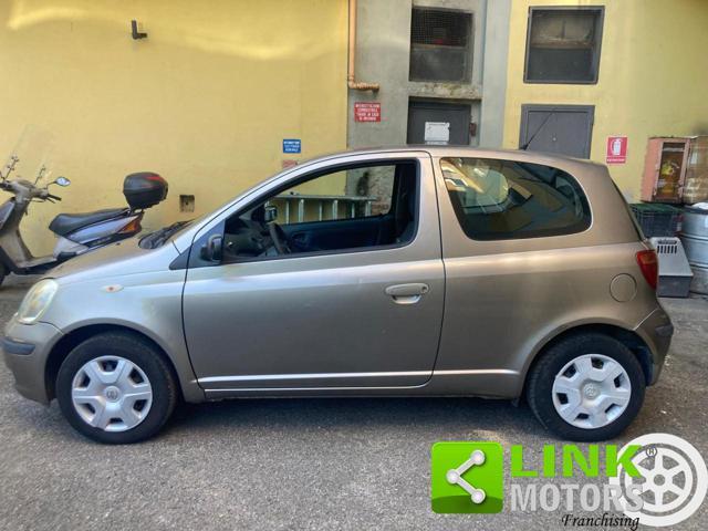 TOYOTA Yaris 1.0i 16V cat 3 porte