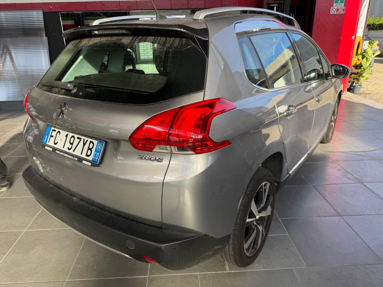 Peugeot 2008 PureTech Turbo 130 S&S Allure