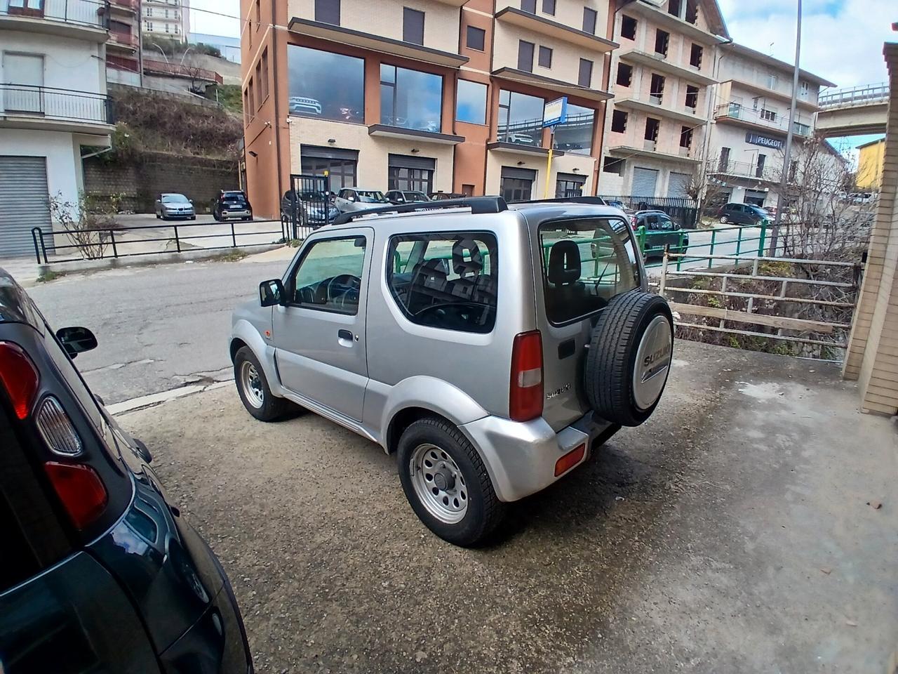 Suzuki Jimny 1.5 DDiS cat 4WD JLX Più