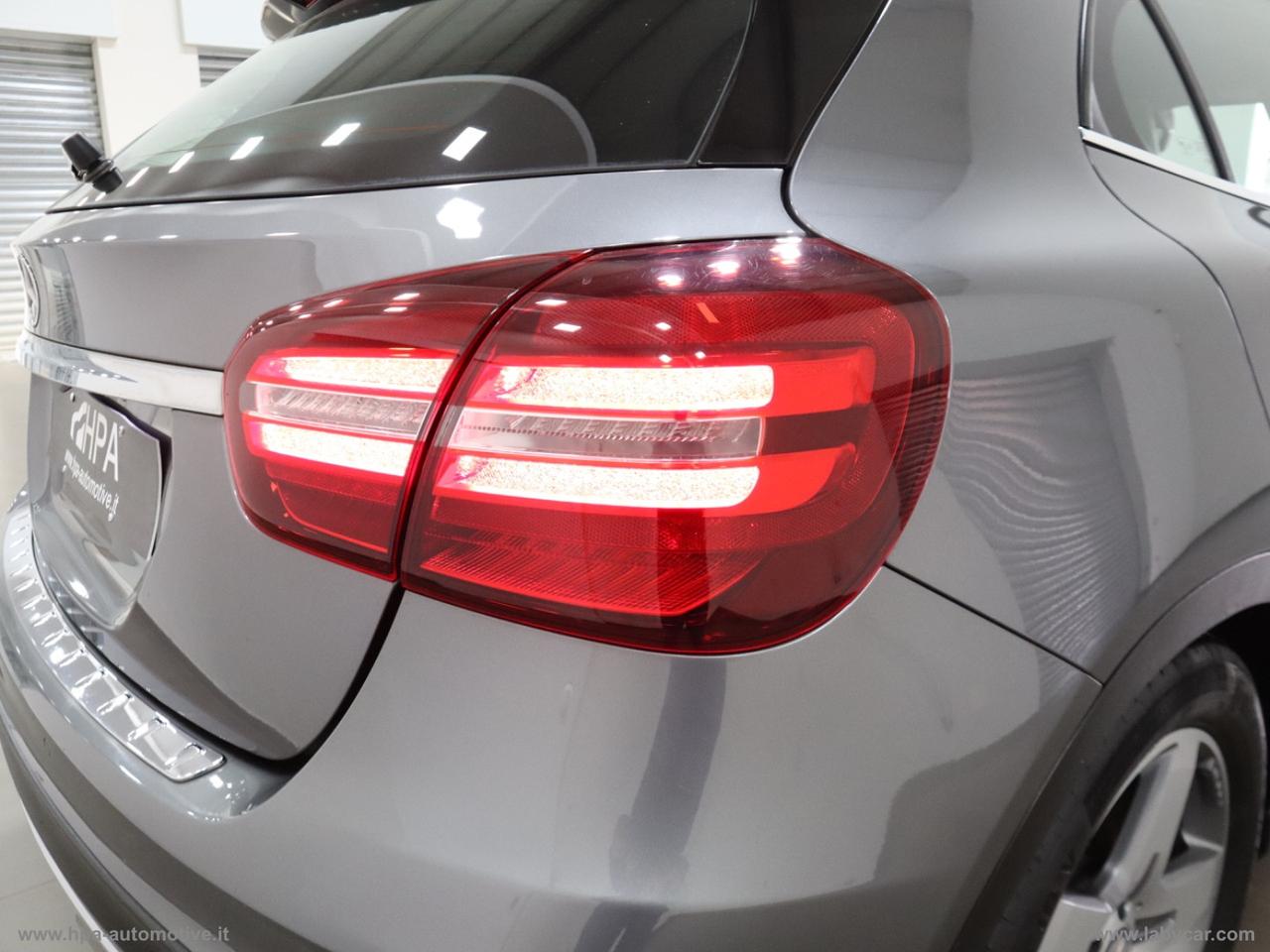 MERCEDES-BENZ GLA 220 d AMG Automatic Premium NAVI LED PELLE