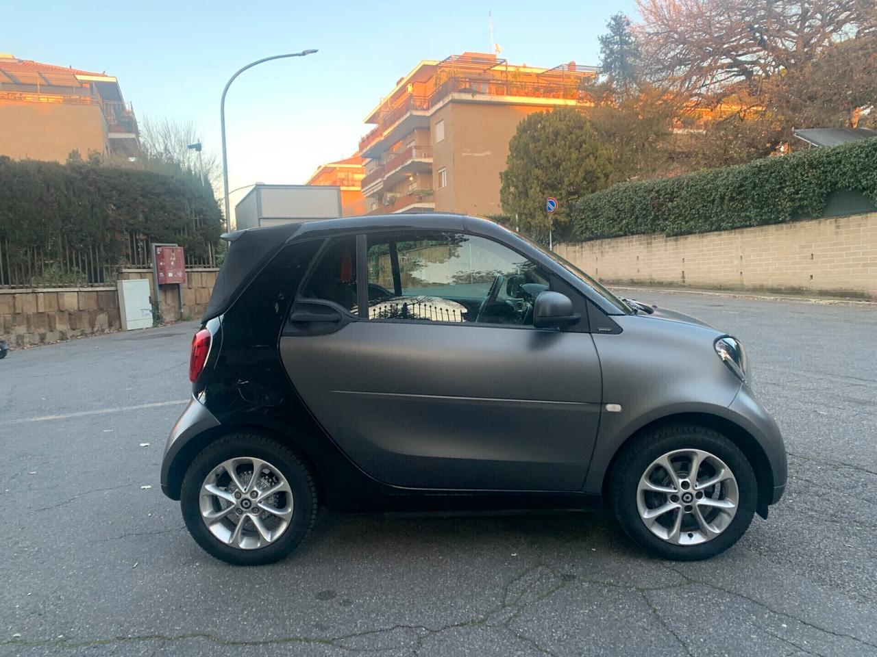 Smart ForTwo70 CABRIO AUTOMATICA 2018 LED KM42355