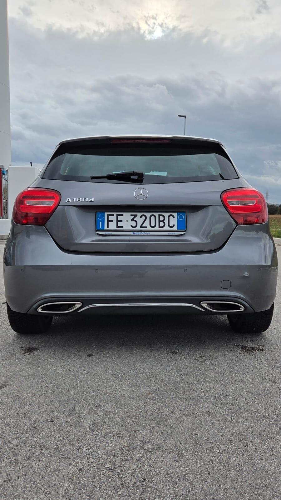 Mercedes-benz A 180 d Automatic Premium