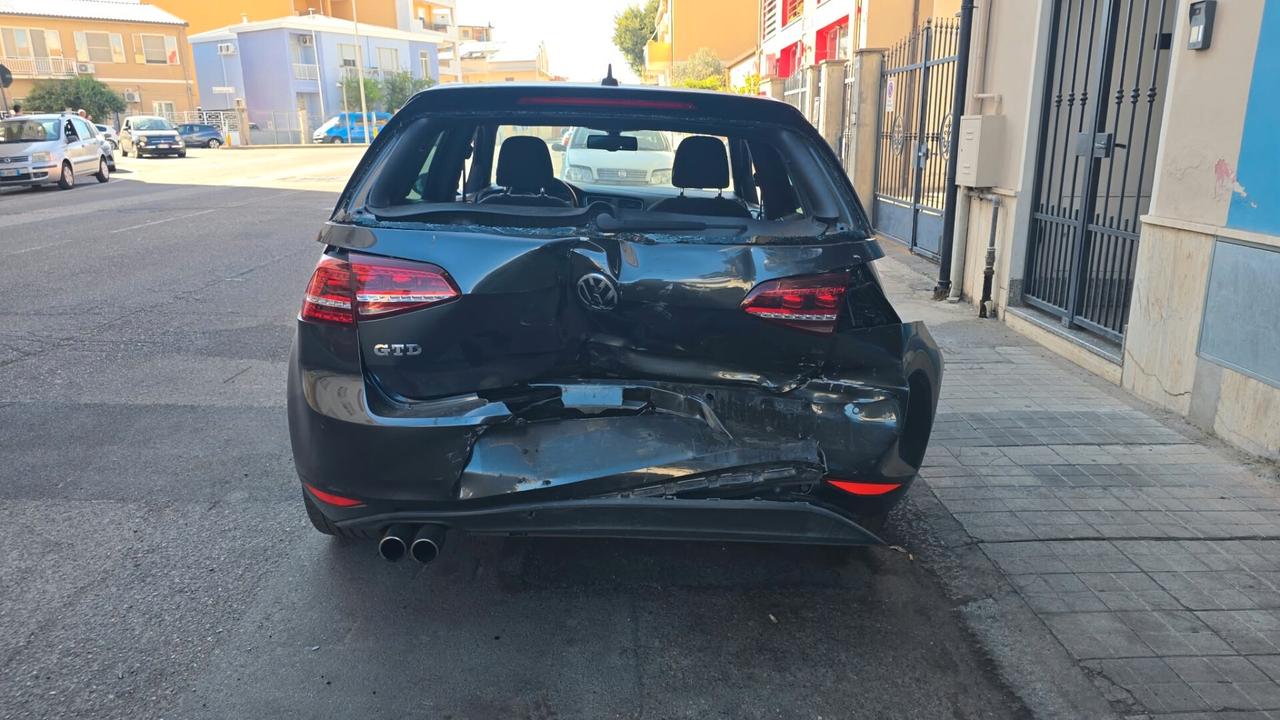 Volkswagen Golf GTD 2.0 TDI 5p. BMT-2013