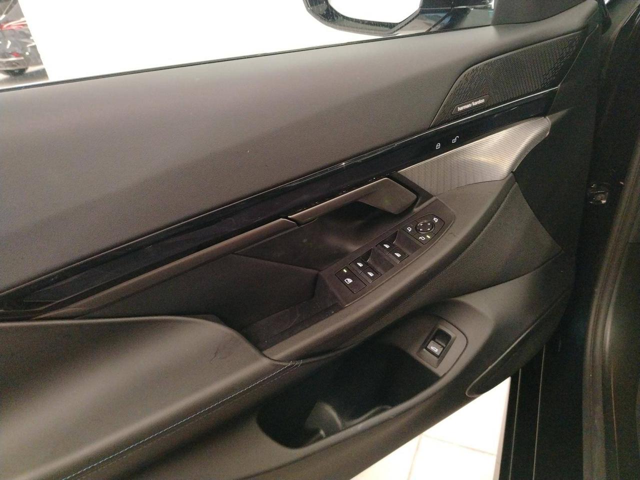 BMW Serie 5 i5 eDrive40 Touring MSport Pro