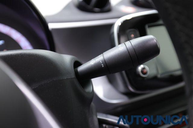SMART ForTwo 90 0.9 TURBO TWINAMIC CABRIO PASSION FARI LED