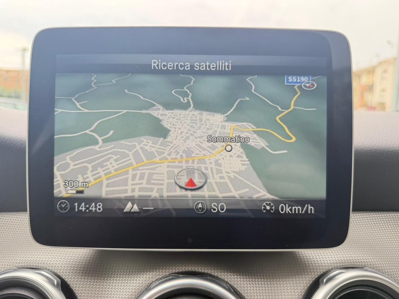 Mercedes-benz GLA 200 d SPORT CERCHI 19