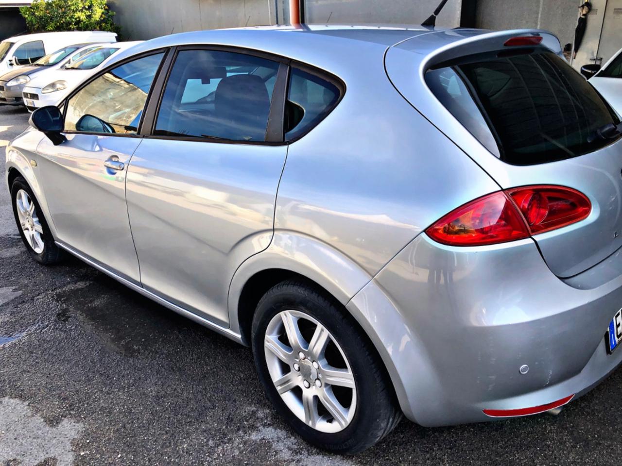 Seat Leon 1.6 Gpl km 100000 07