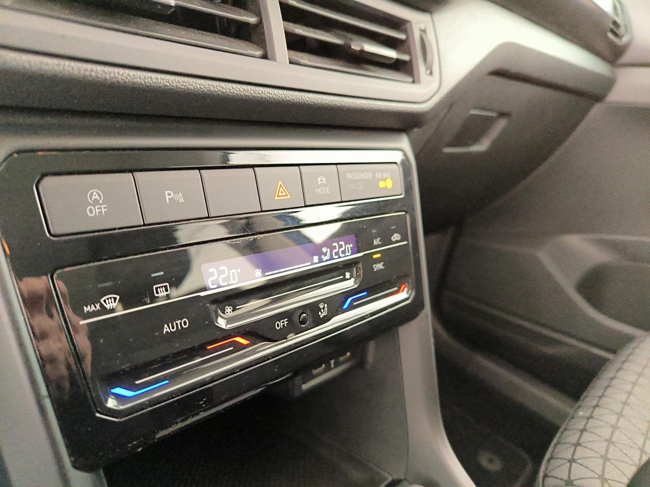 Volkswagen T-Cross 1.0 tsi sport 110cv