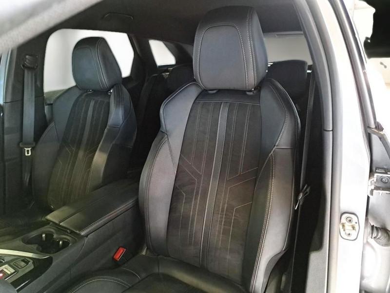 PEUGEOT 3008 BlueHDI 130 EAT8 GT Pack aut.