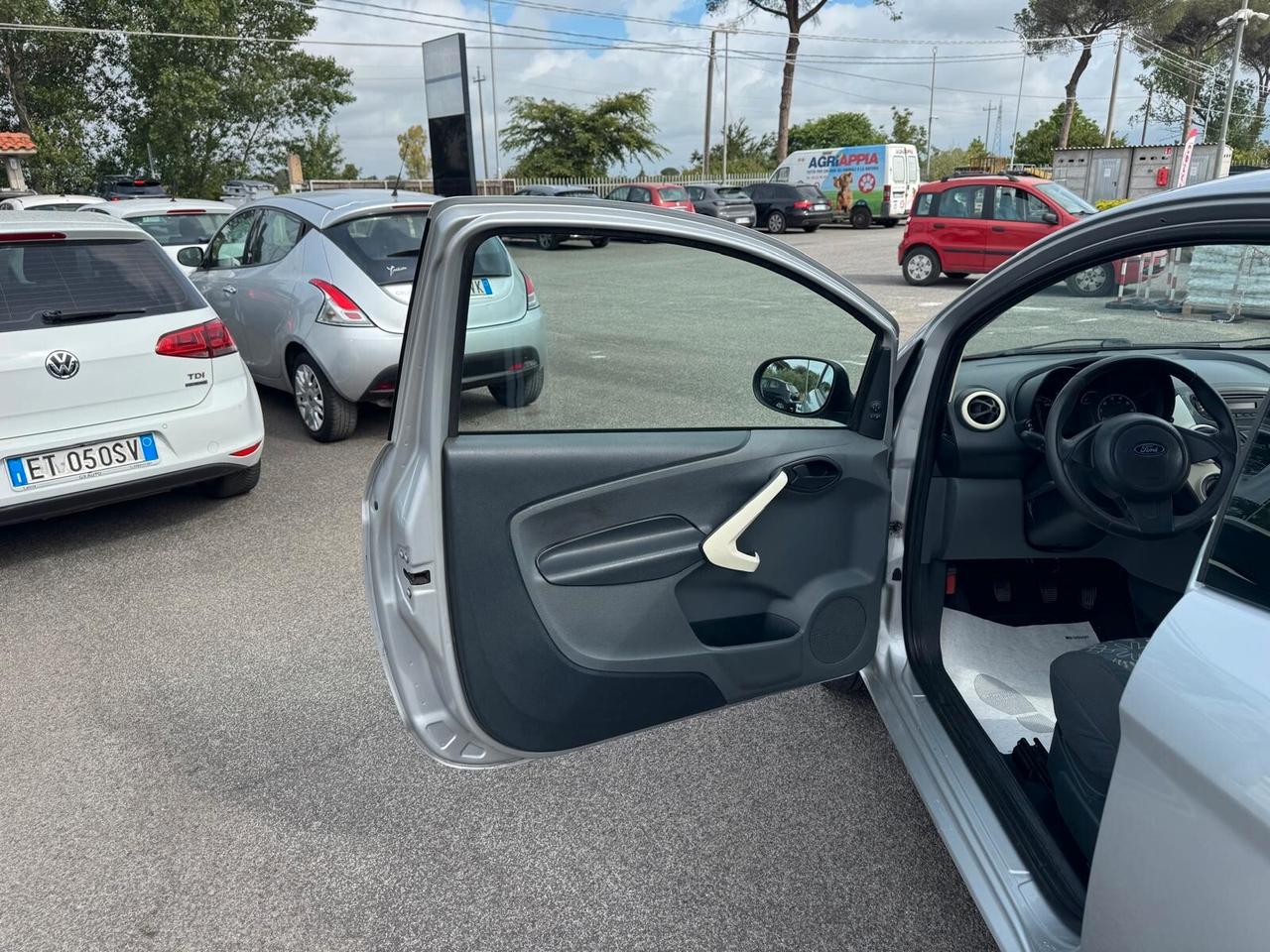 Ford Ka 1.2 BENZ 8V 69CV DURATEC 2009