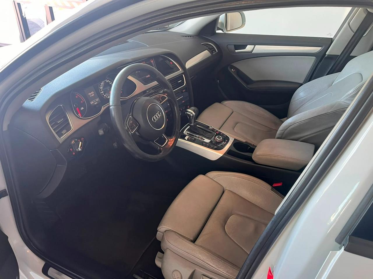 Audi A4 Avant 2.0 TDI 177CV Ambiente