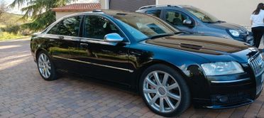 Audi A8 S8 5.2 V10 quattro tiptronic