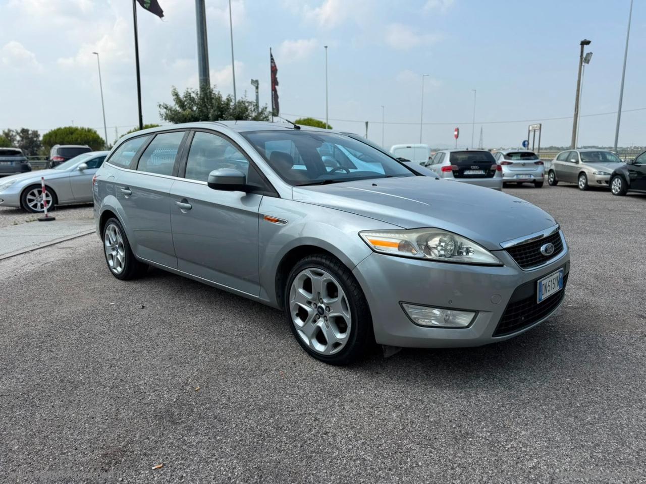 FORD Mondeo 2.0 TDCi 140 CV 6tr. SW Ghia DPF