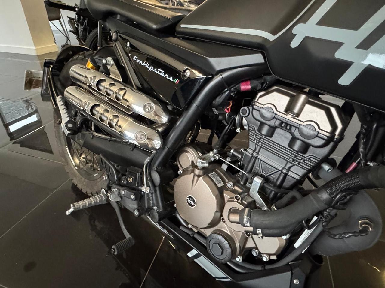 La F.B. Mondial HPS 125