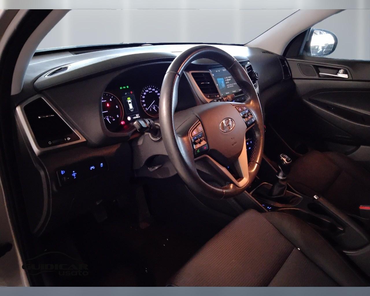 HYUNDAI Tucson II 2015 - Tucson 1.7 crdi Xpossible 2wd 115cv