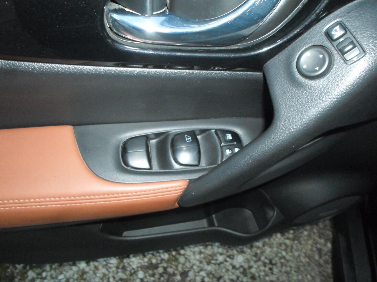 Nissan X-Trail 1.6 dCi 2WD Tekna