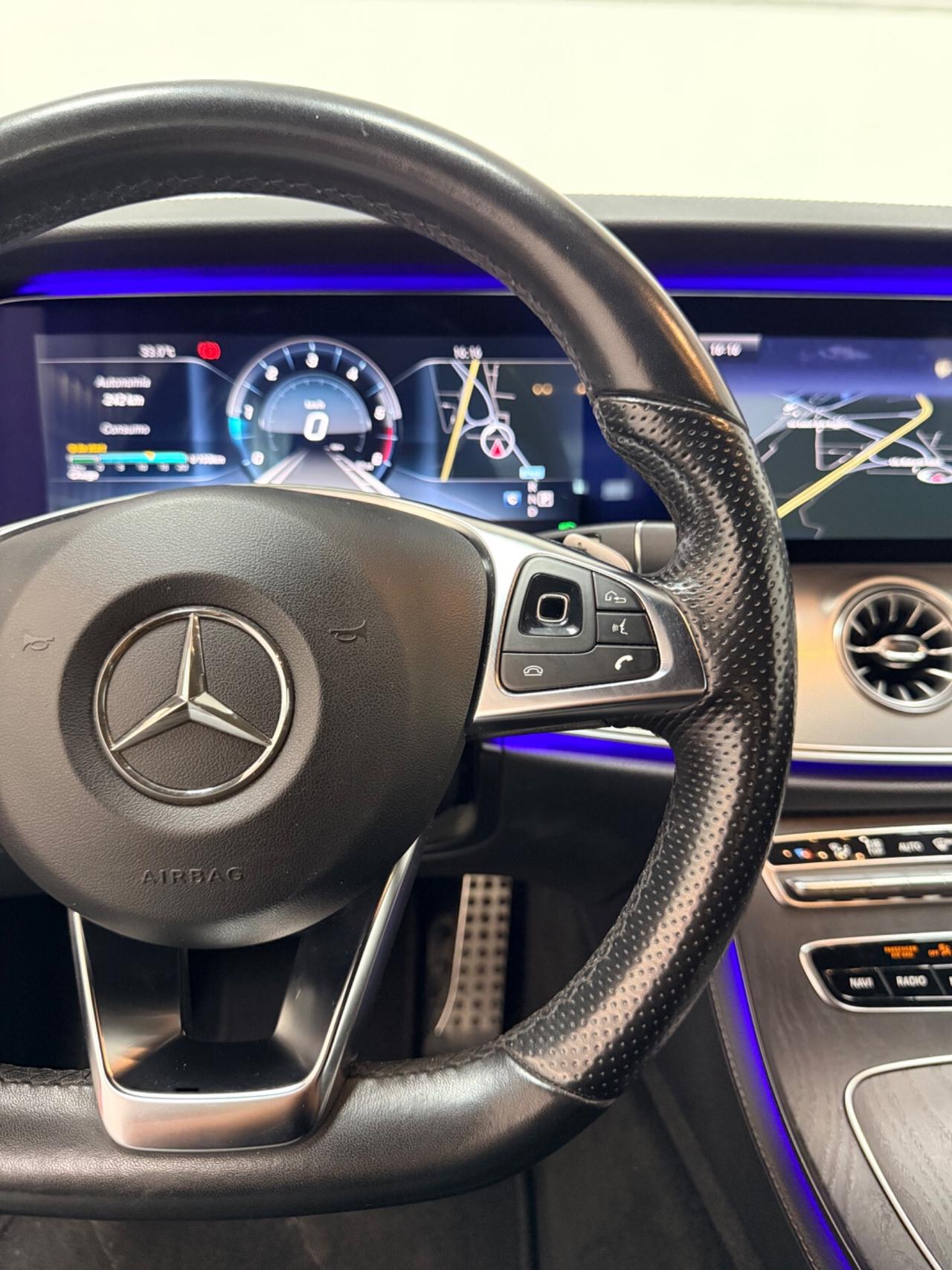 Mercedes-benz E 220 d 194cv Coupé Premium Amg 03/2017 Euro 6B