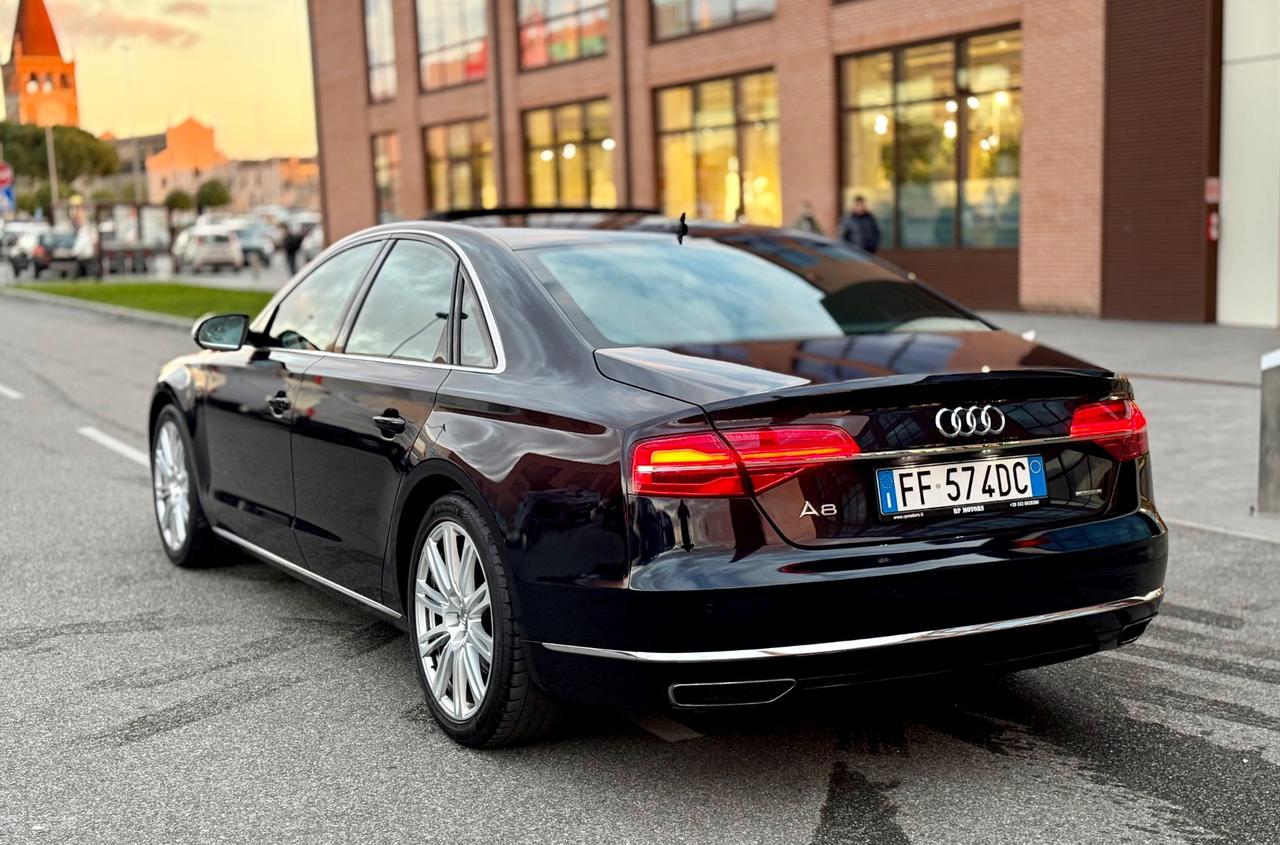 Audi A8 3.0 TDI 262 CV ultra quattro tiptronic