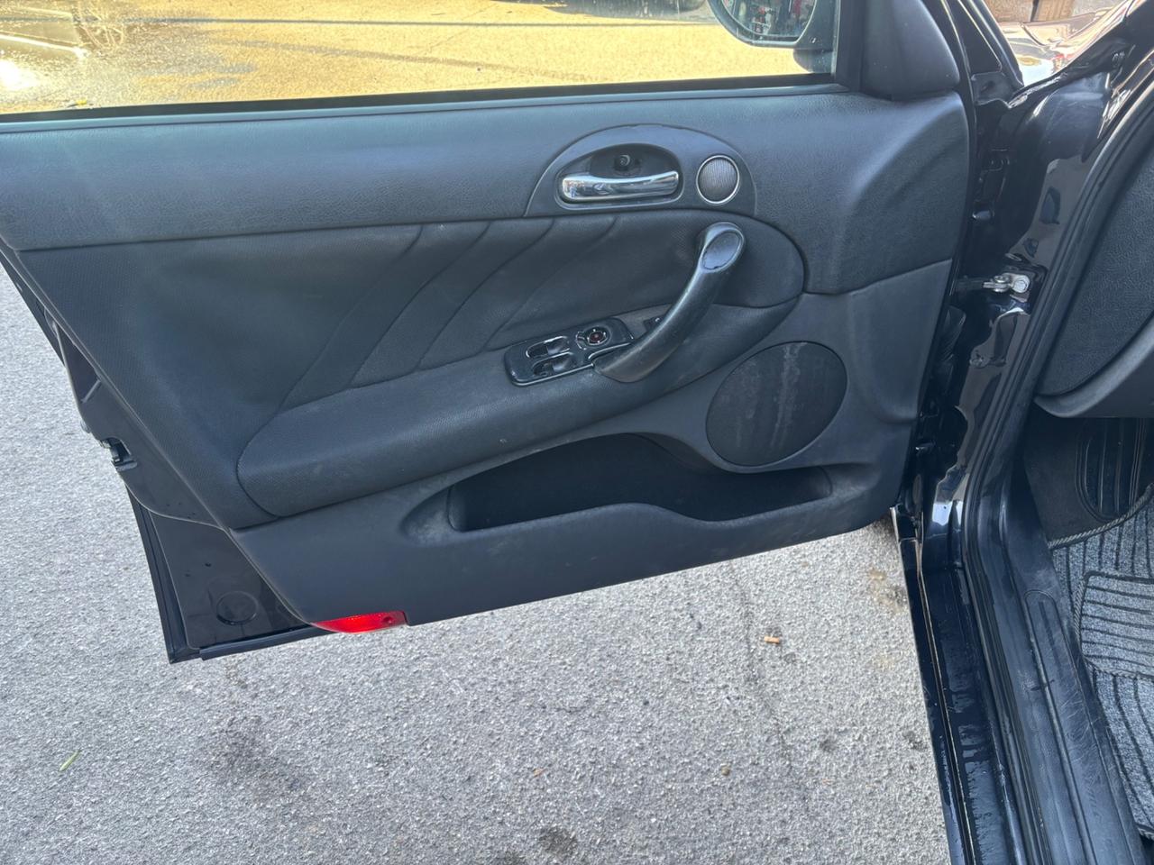 Alfa Romeo 147 1.9 JTD (120) 5 porte Exclusive