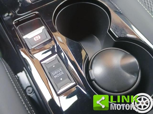 PEUGEOT 2008 BlueHDi 130 S&S EAT8 GT