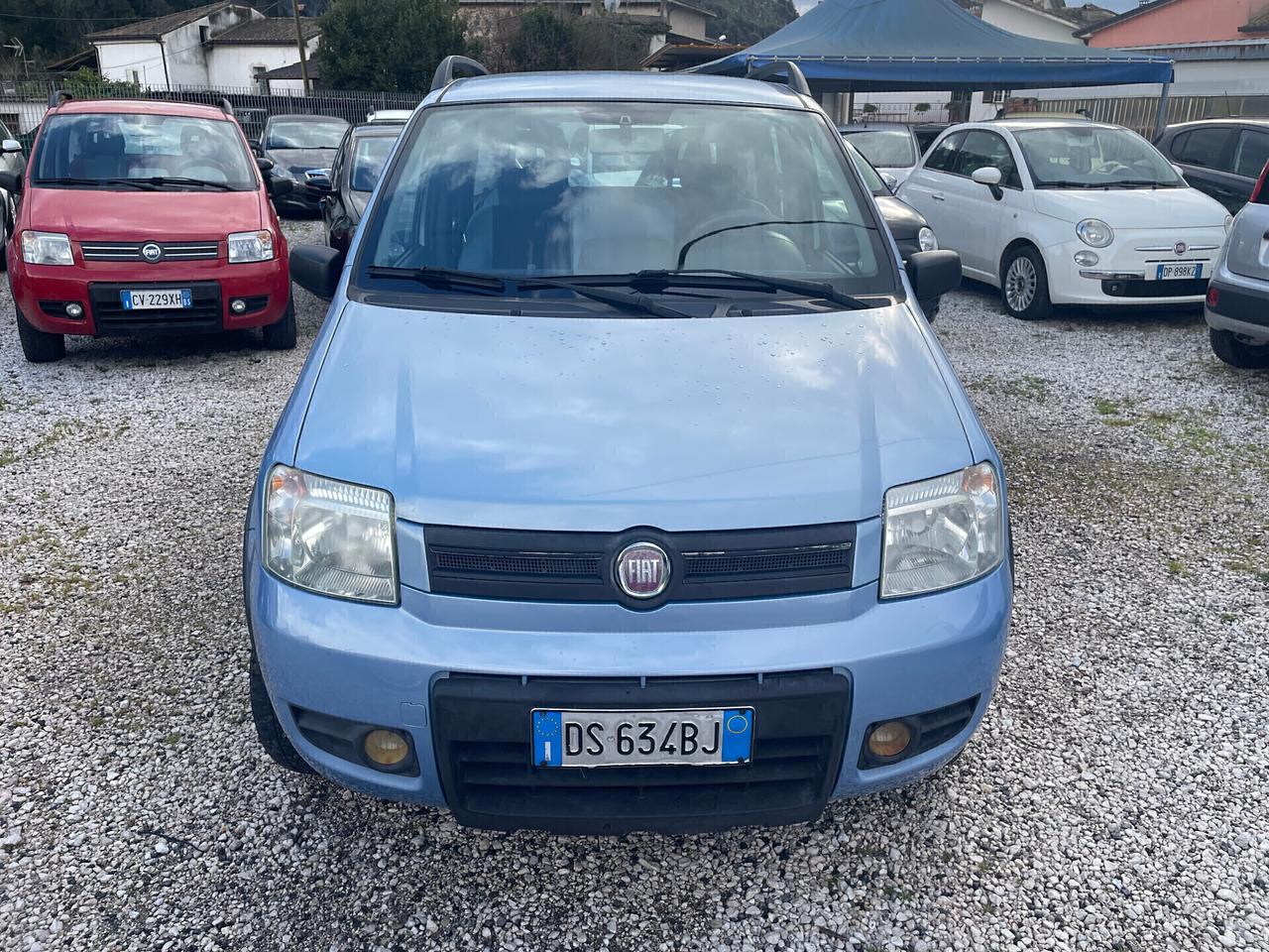 Fiat Panda 4x4 1.3 mjt DIESEL --75 cv unico prop-