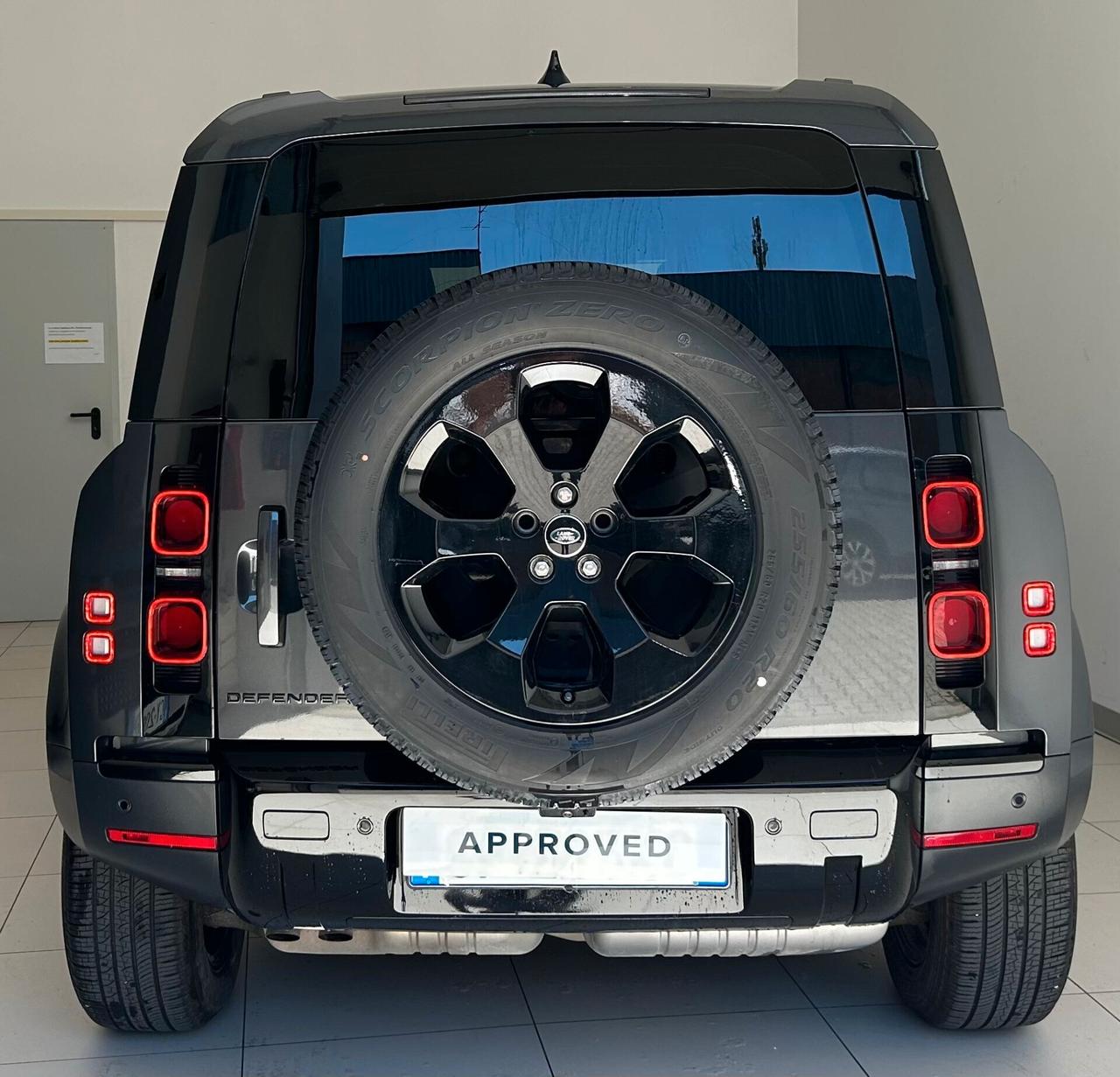Land Rover Defender 110 3.0D I6 200 CV AWD Auto SE