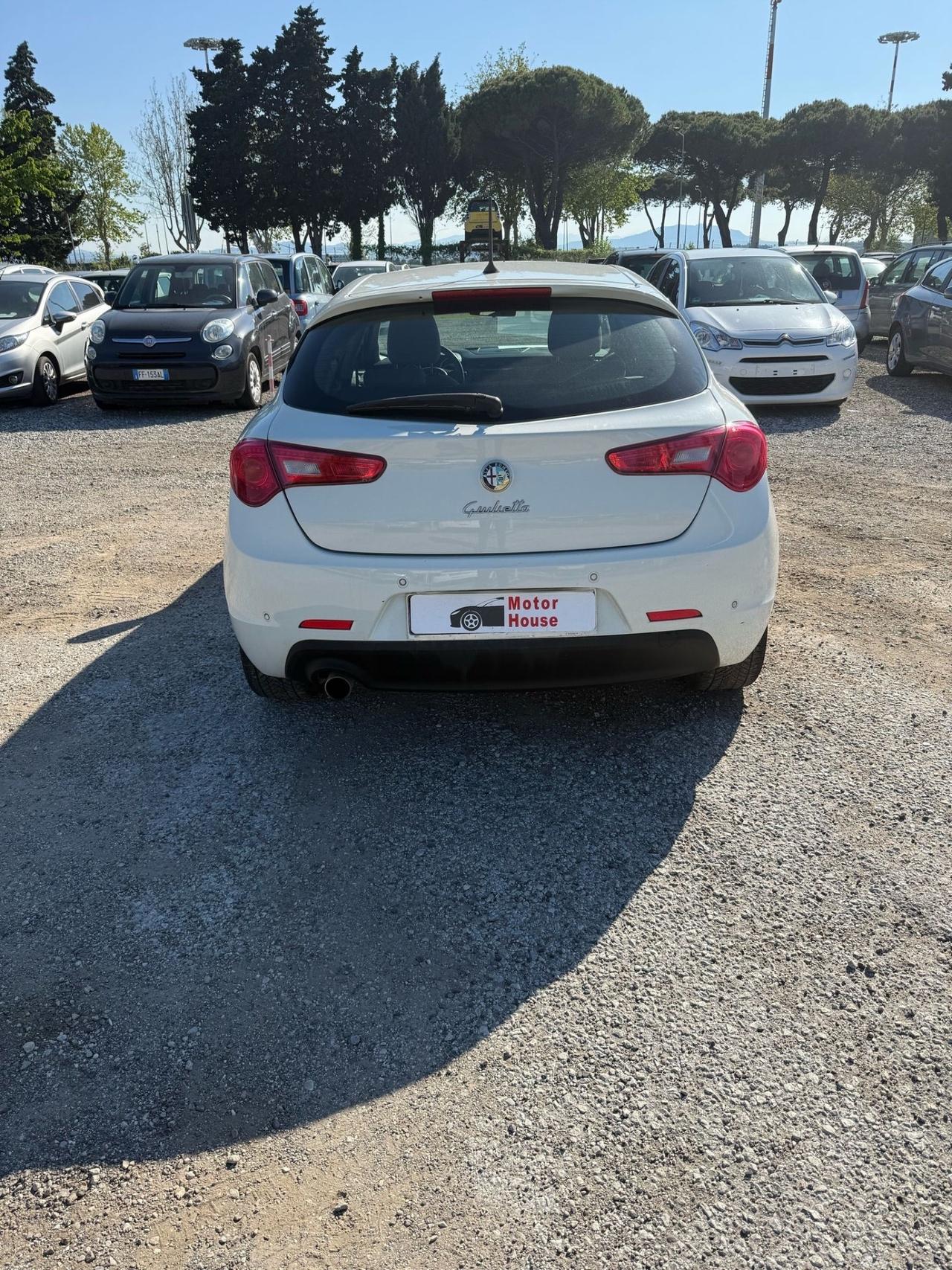 Alfa Romeo Giulietta 1.6 JTDm-2 105 CV Distinctive