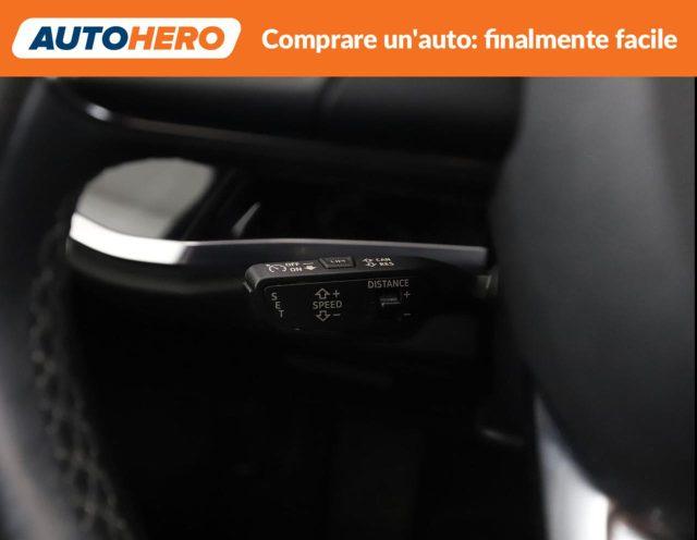 AUDI Q3 35 TDI quattro S tronic S line edition