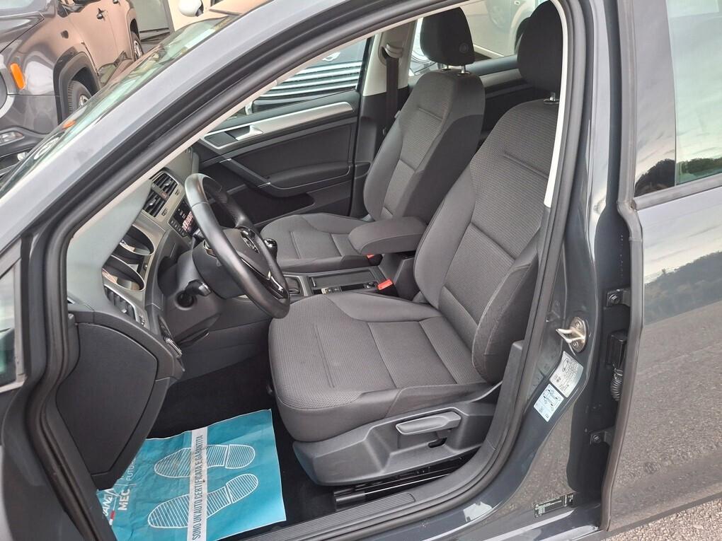 Volkswagen Golf 1.4 TGI Comfortline - 2017