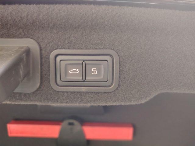 AUDI A8 3.0 TDI 258 CV clean diesel quattro tiptronic